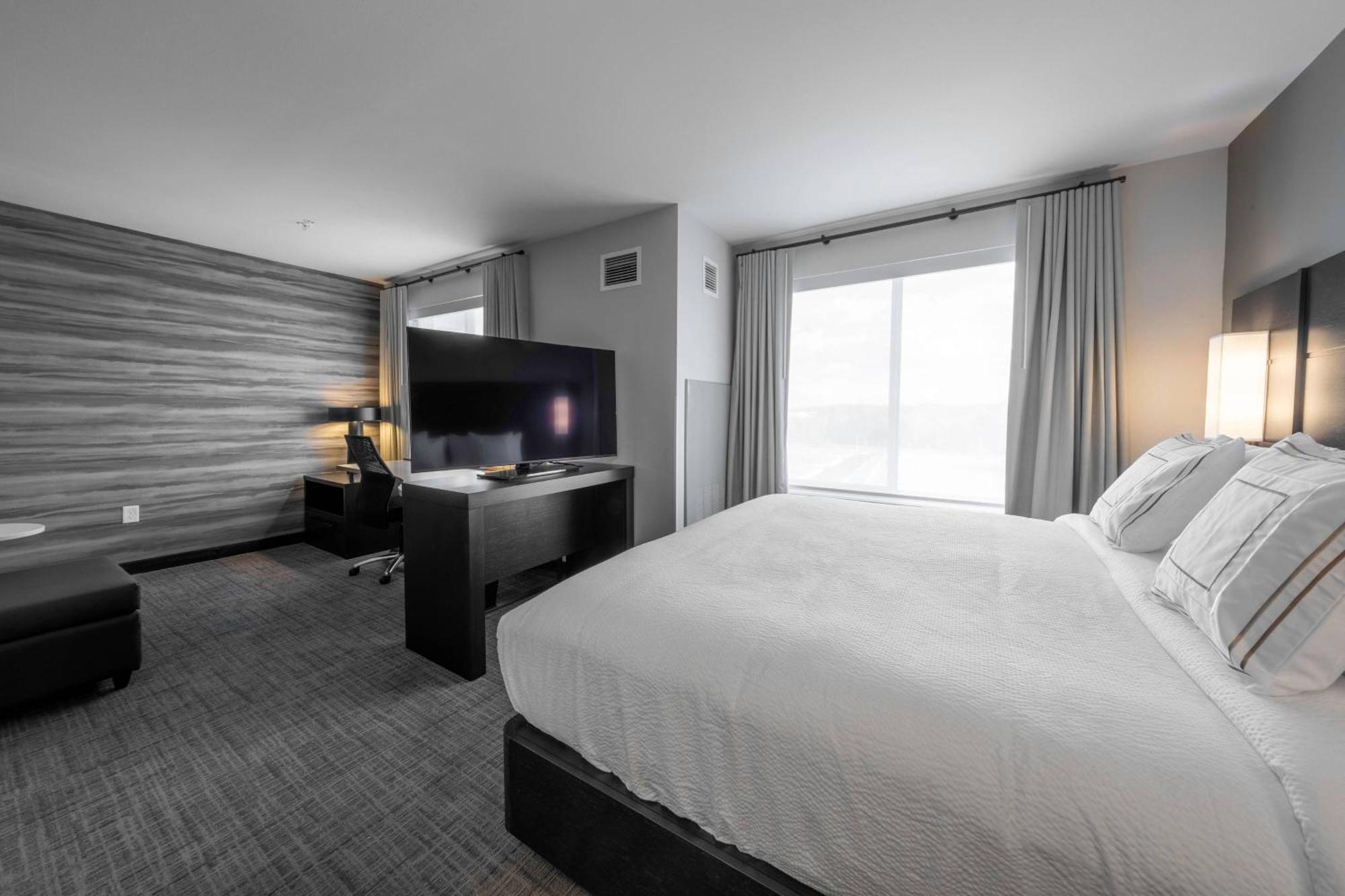 Residence Inn By Marriott Richmond At The Notch شورت بومب المظهر الخارجي الصورة