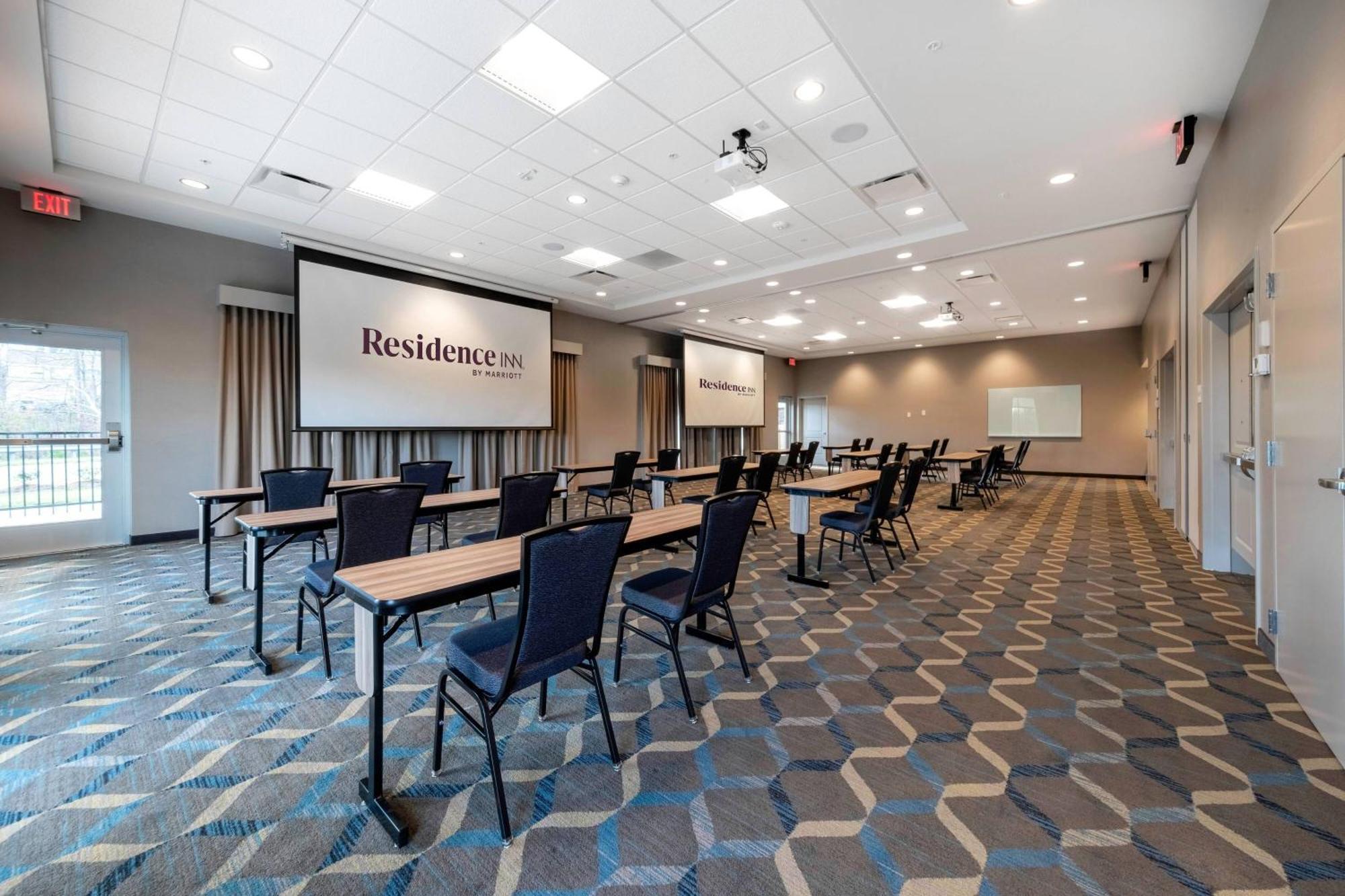 Residence Inn By Marriott Richmond At The Notch شورت بومب المظهر الخارجي الصورة